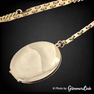 Vintage Gold Tone Engravable Locket Y Drop Necklace Long Locket Chain